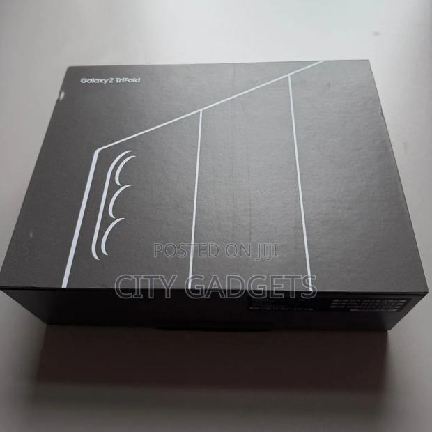 New Samsung Galaxy Z Trifold 512 GB Black