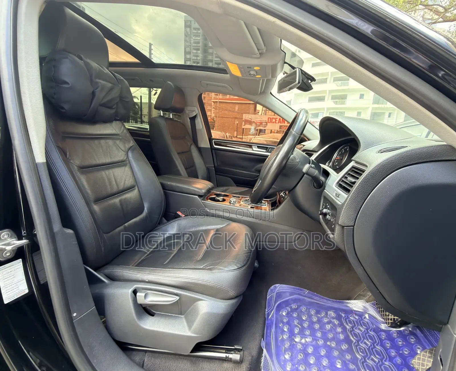 Volkswagen Touareg 2014 Black