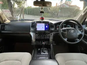 Toyota Land Cruiser 2007 Pearl