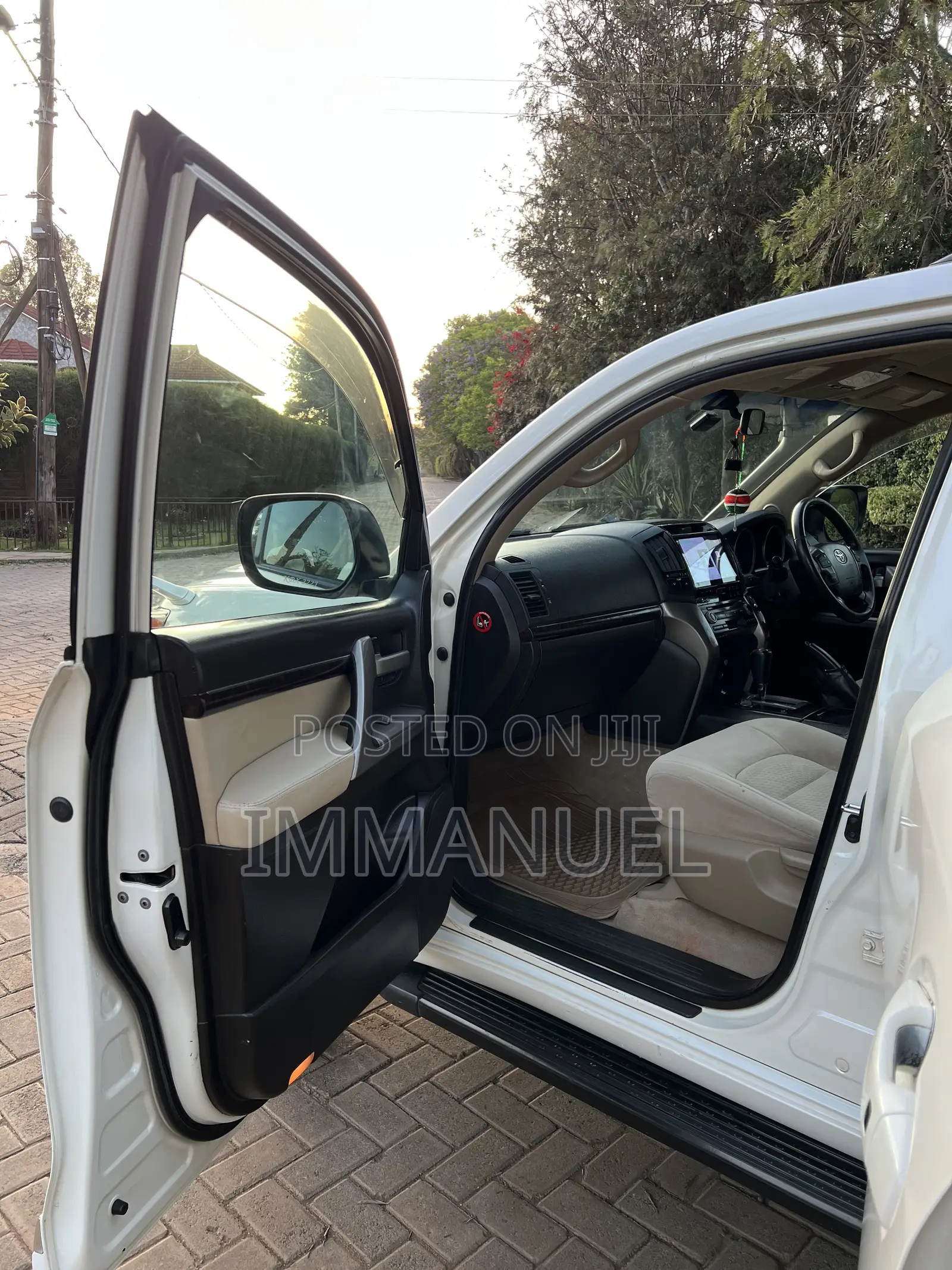 Toyota Land Cruiser 2007 Pearl