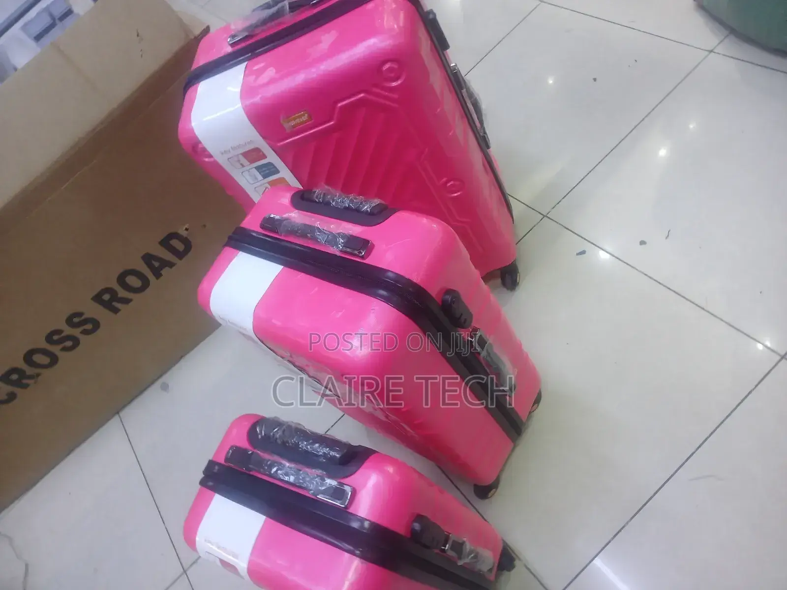 Fribe Hot Pink Travel Suitcase – Stylish Durable Luggage