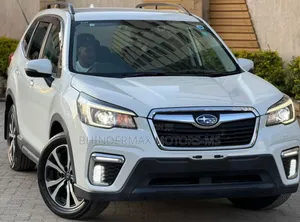 Subaru Forester 2019 White