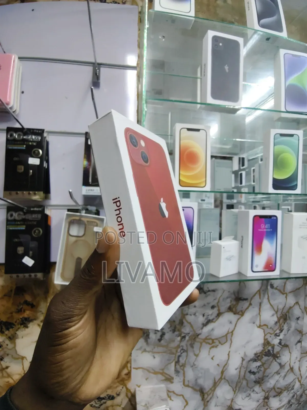 New Apple iPhone 13 128 GB Red