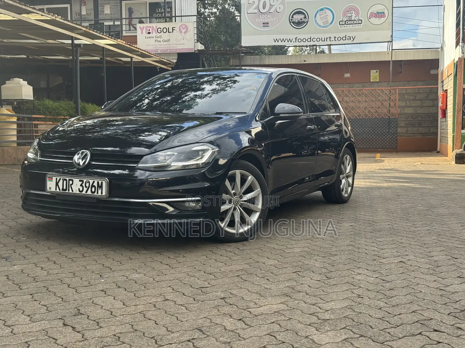 Volkswagen Golf TSI S FWD 2018 Black