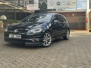 Volkswagen Golf TSI S FWD 2018 Black