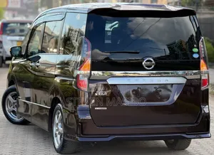 Nissan Serena 2019 Purple