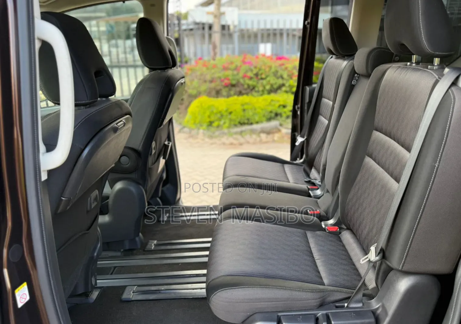 Nissan Serena 2019 Purple