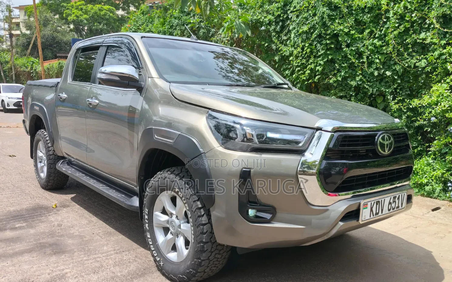 Toyota Hilux 2019 Gold