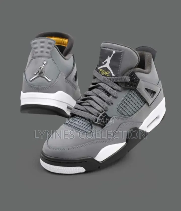 Air Jordan 4 Fear Pack Sneakers