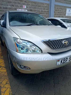 Toyota Harrier 2006 Beige