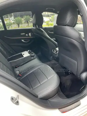 Mercedes-Benz E200 2019 White