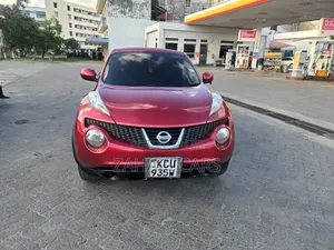Nissan Juke 2012 Red