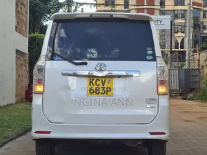 Toyota Voxy 2012 White