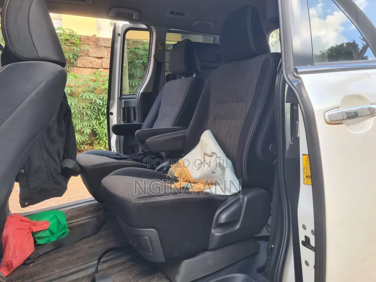 Toyota Voxy 2012 White