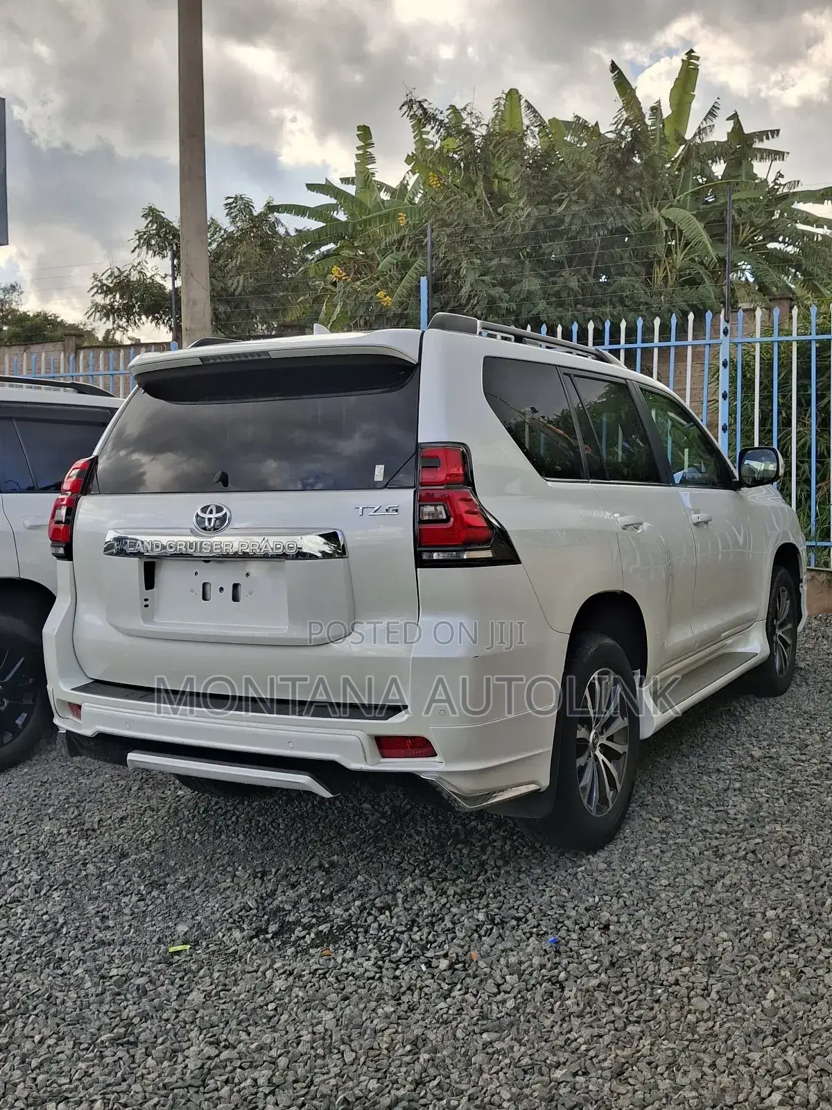 Toyota Land Cruiser Prado 2.8 2021 Pearl