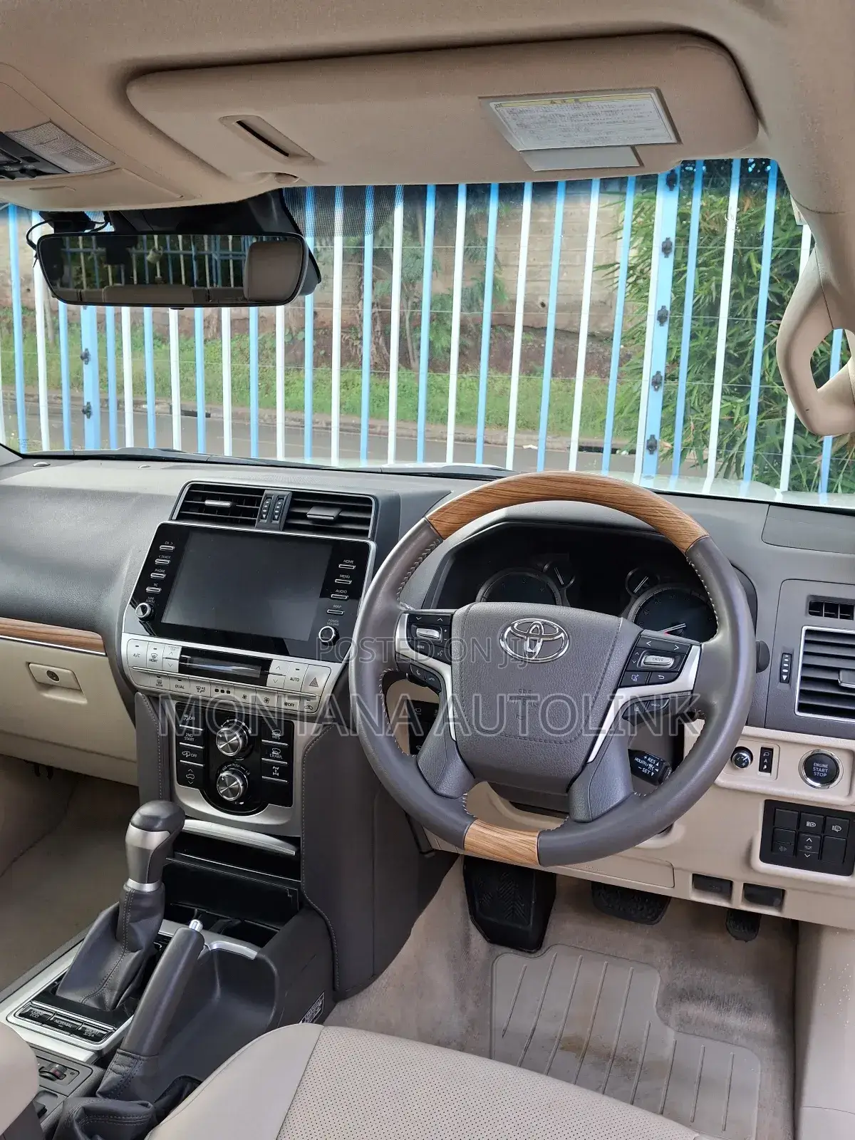 Toyota Land Cruiser Prado 2.8 2021 Pearl