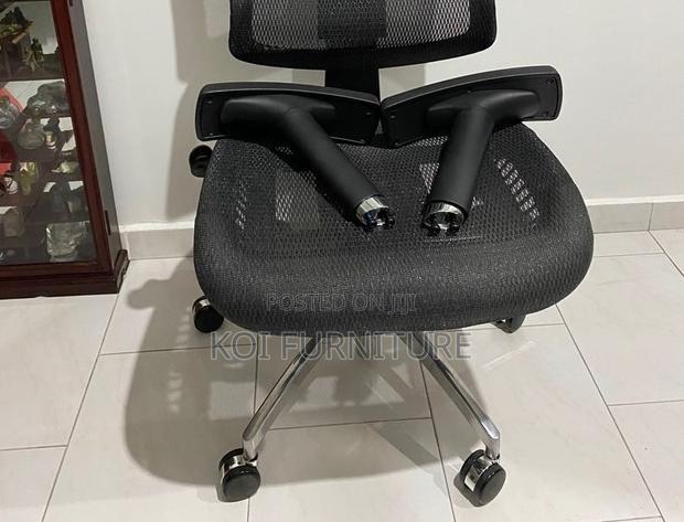 Office Chairs; Sail Orthopedic Executive Office Chairs - thumbnail 8