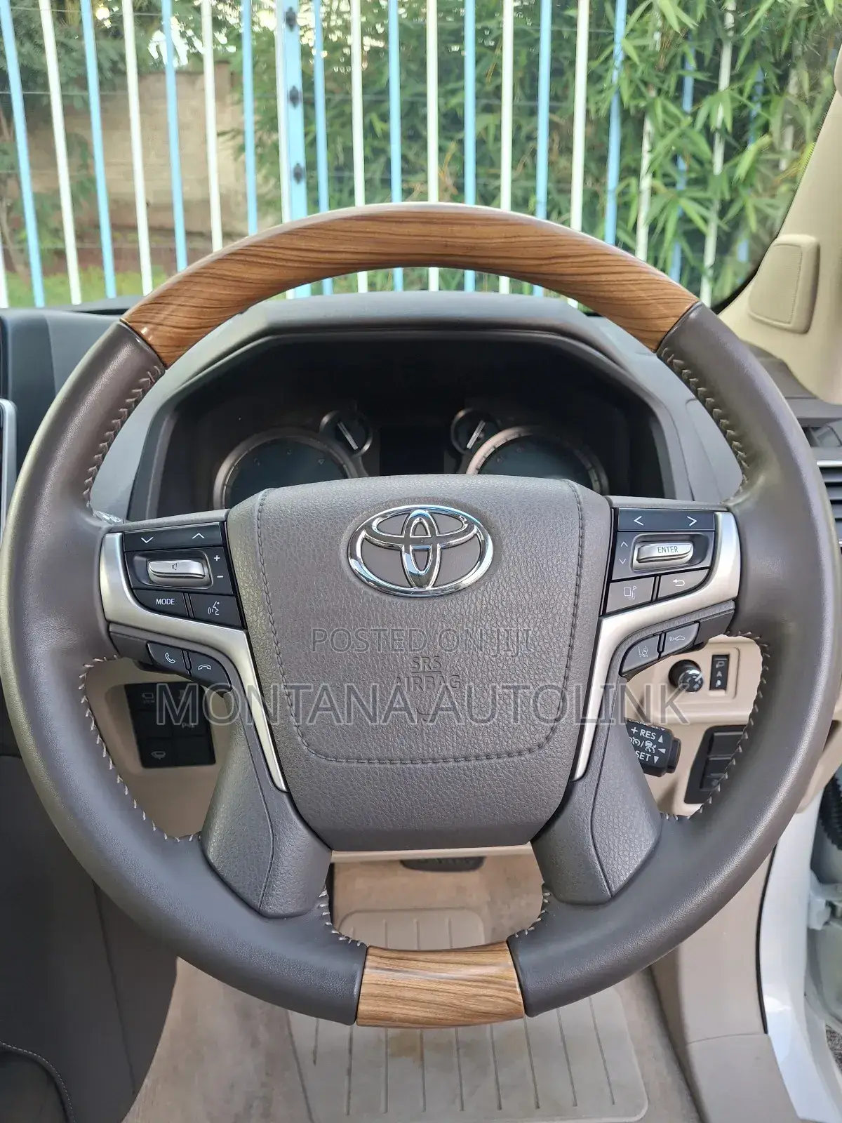 Toyota Land Cruiser Prado 2.8 2021 Pearl