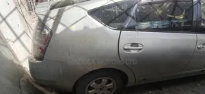 Toyota Prius Liftback 2009 Silver