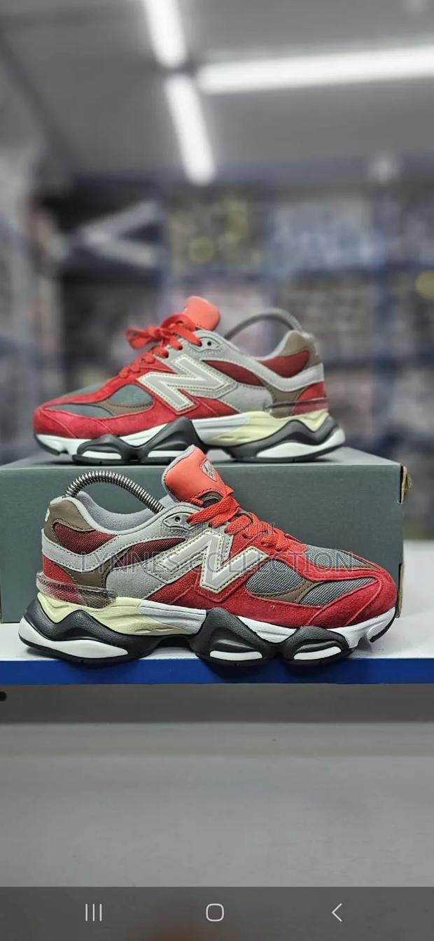 New Balance 9060 Chunky Sneakers