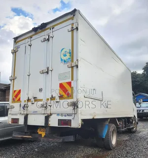 Isuzu NQR 2011 Silver