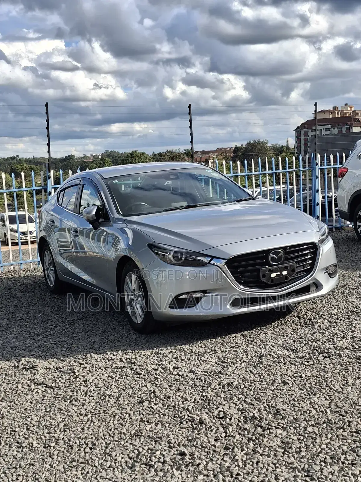 Mazda Axela 2019 Silver