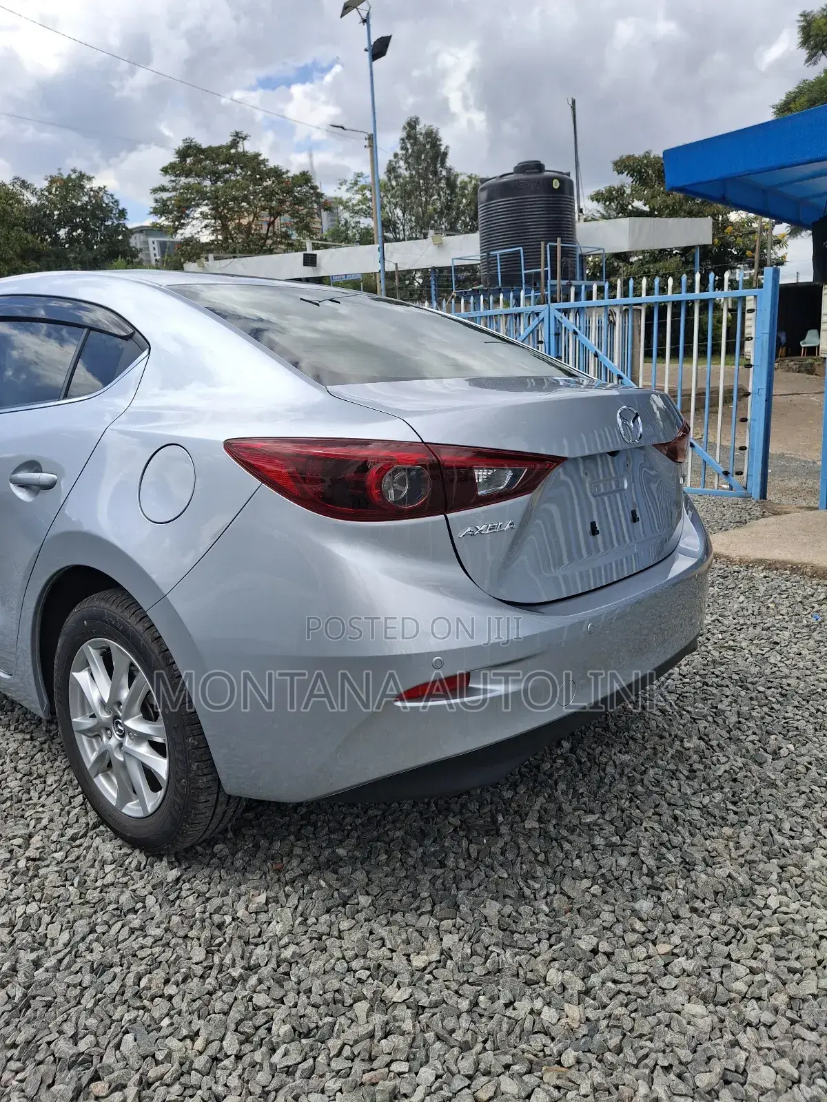 Mazda Axela 2019 Silver