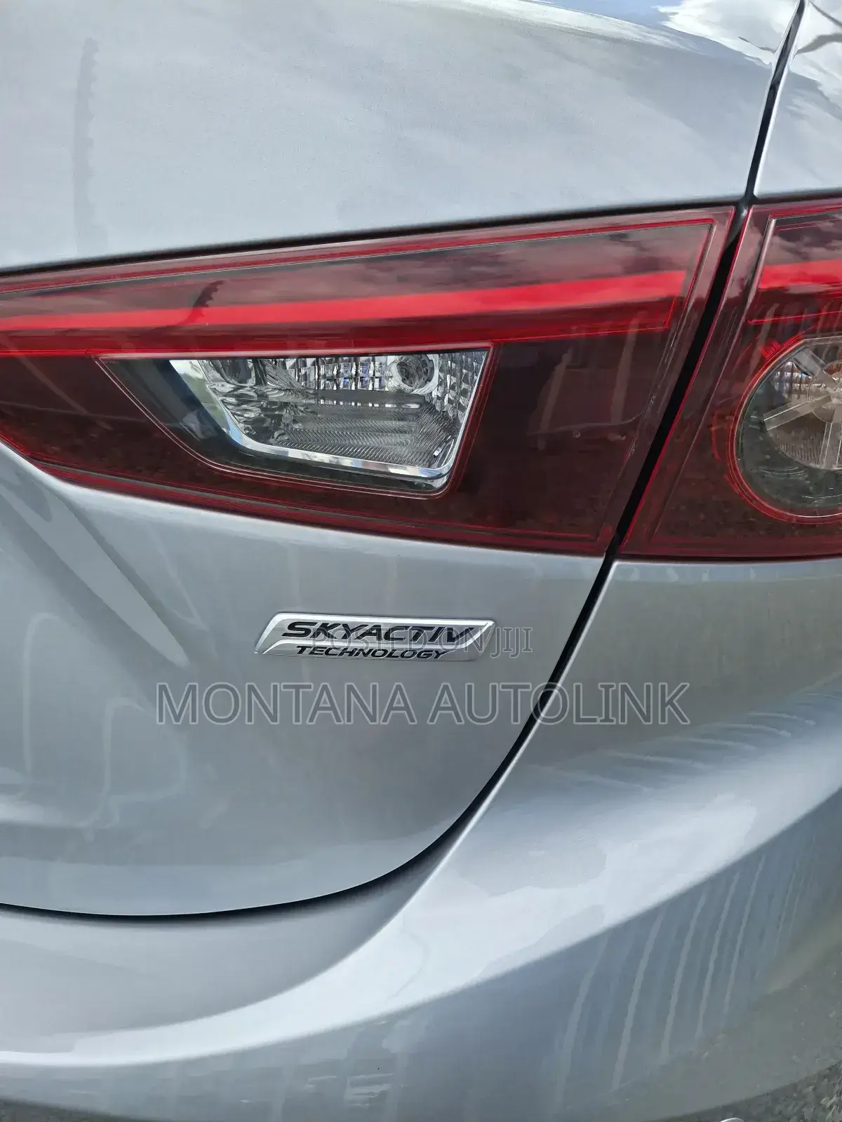 Mazda Axela 2019 Silver