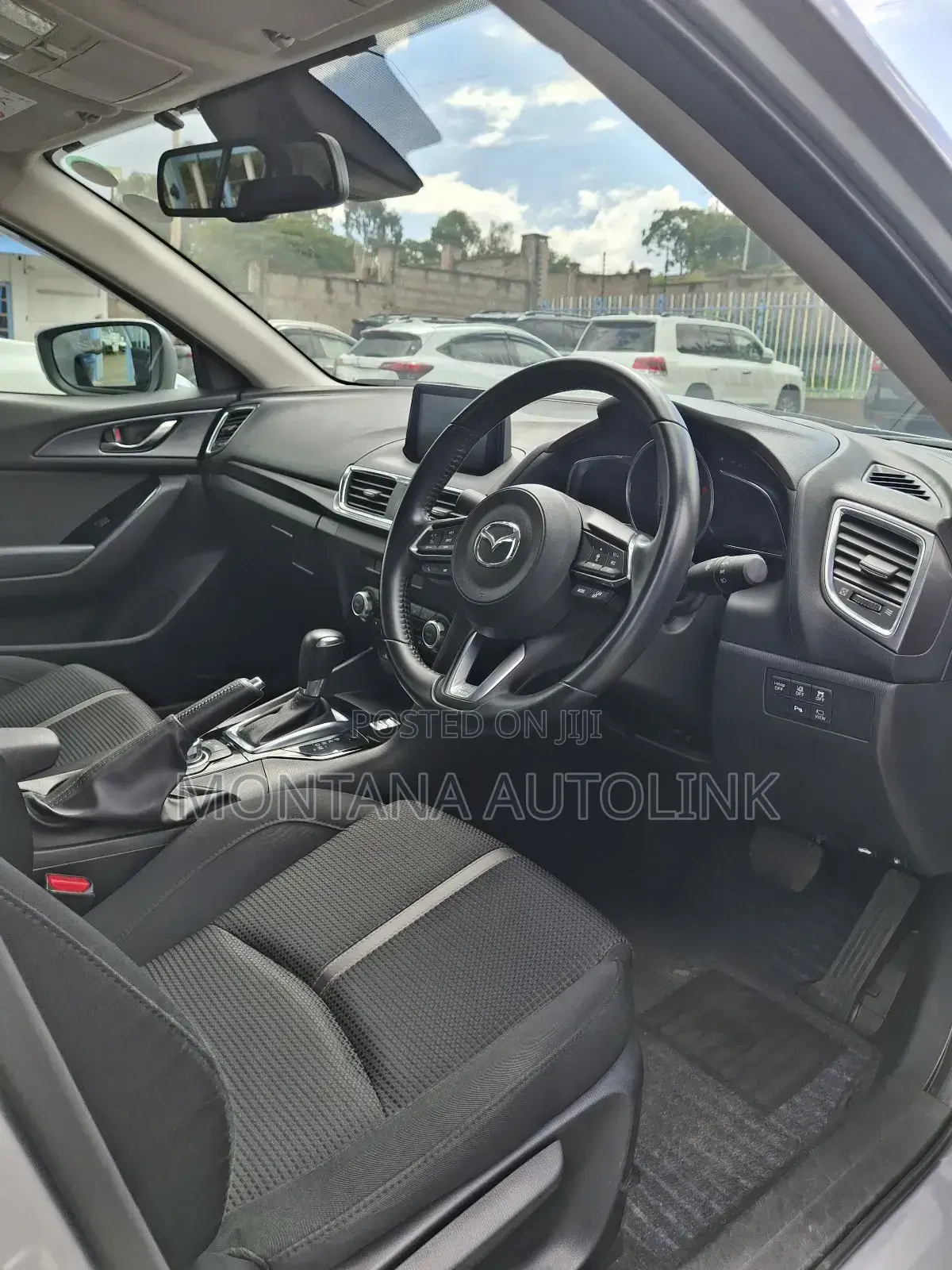 Mazda Axela 2019 Silver