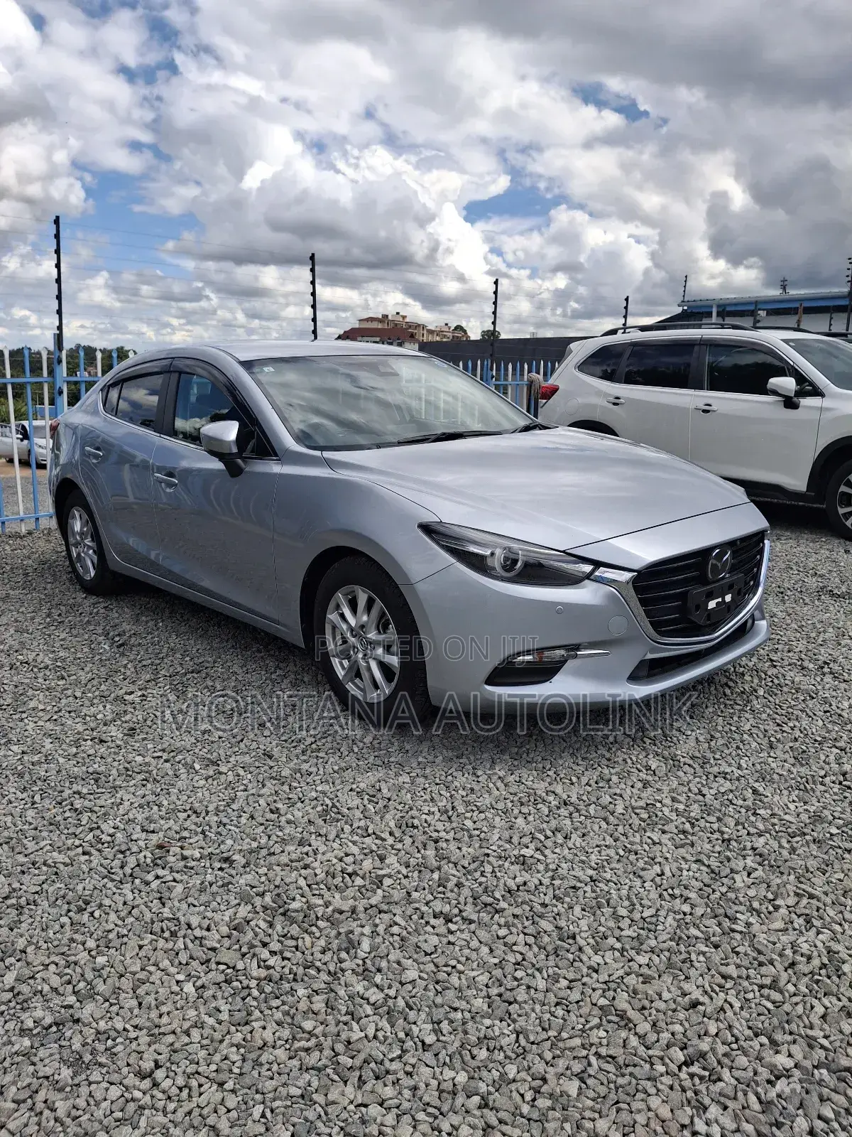 Mazda Axela 2019 Silver
