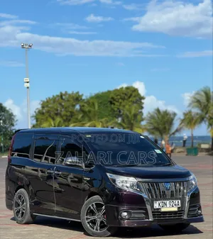 Toyota Esquire 2016 Purple