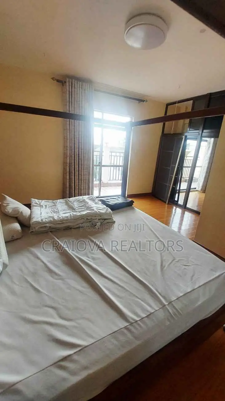 Furnished 3bdrm Penthouse in Valley Arcade for rent