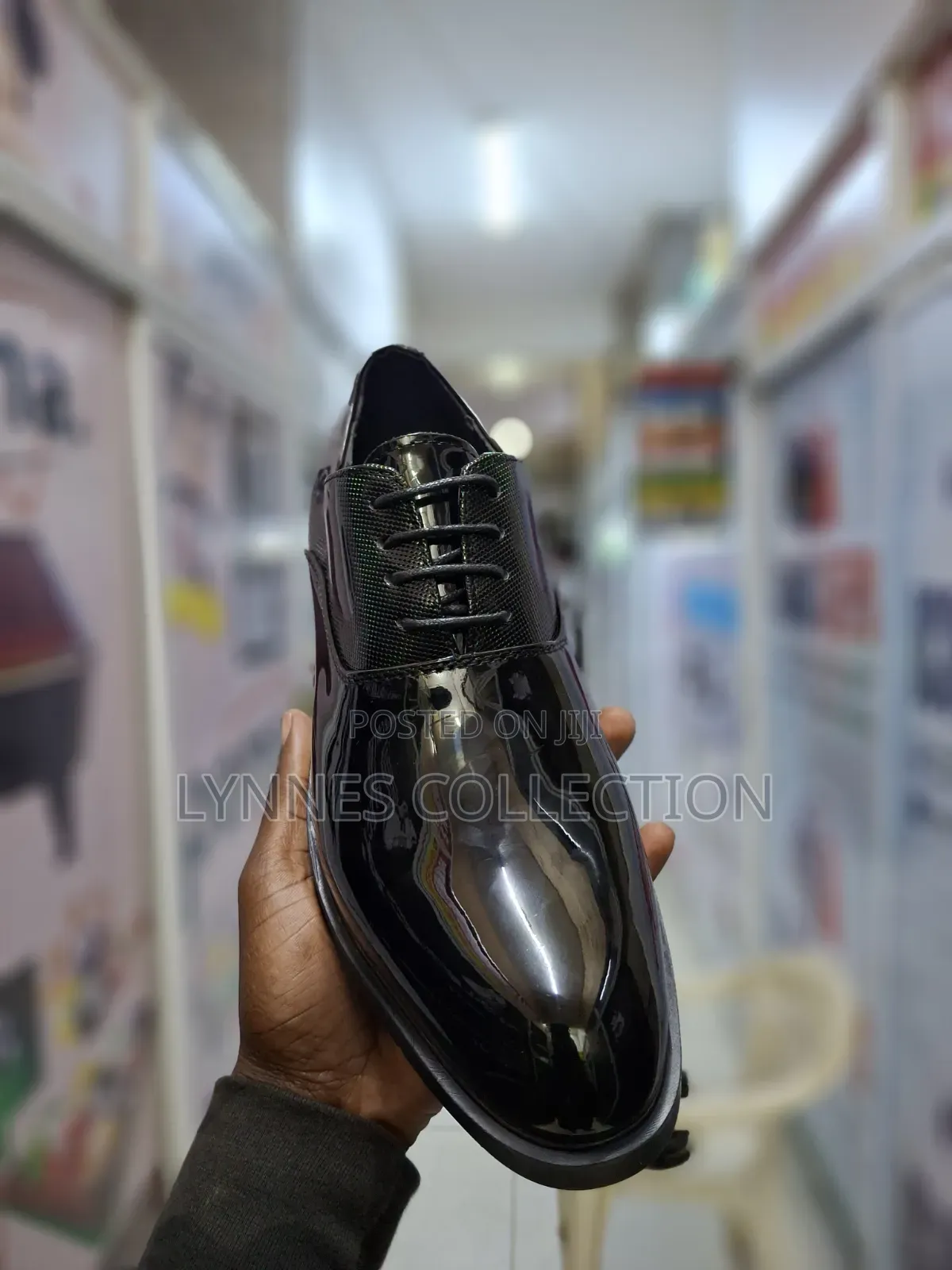 Men’S Black Wetlook Official Shoes