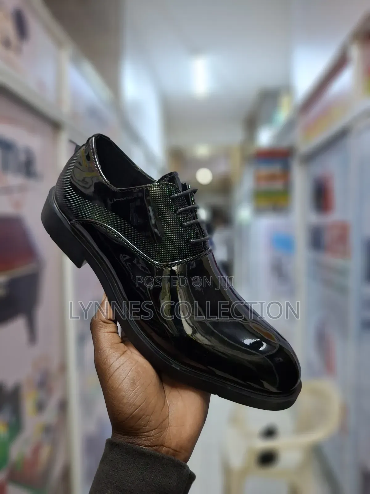 Men’S Black Wetlook Official Shoes