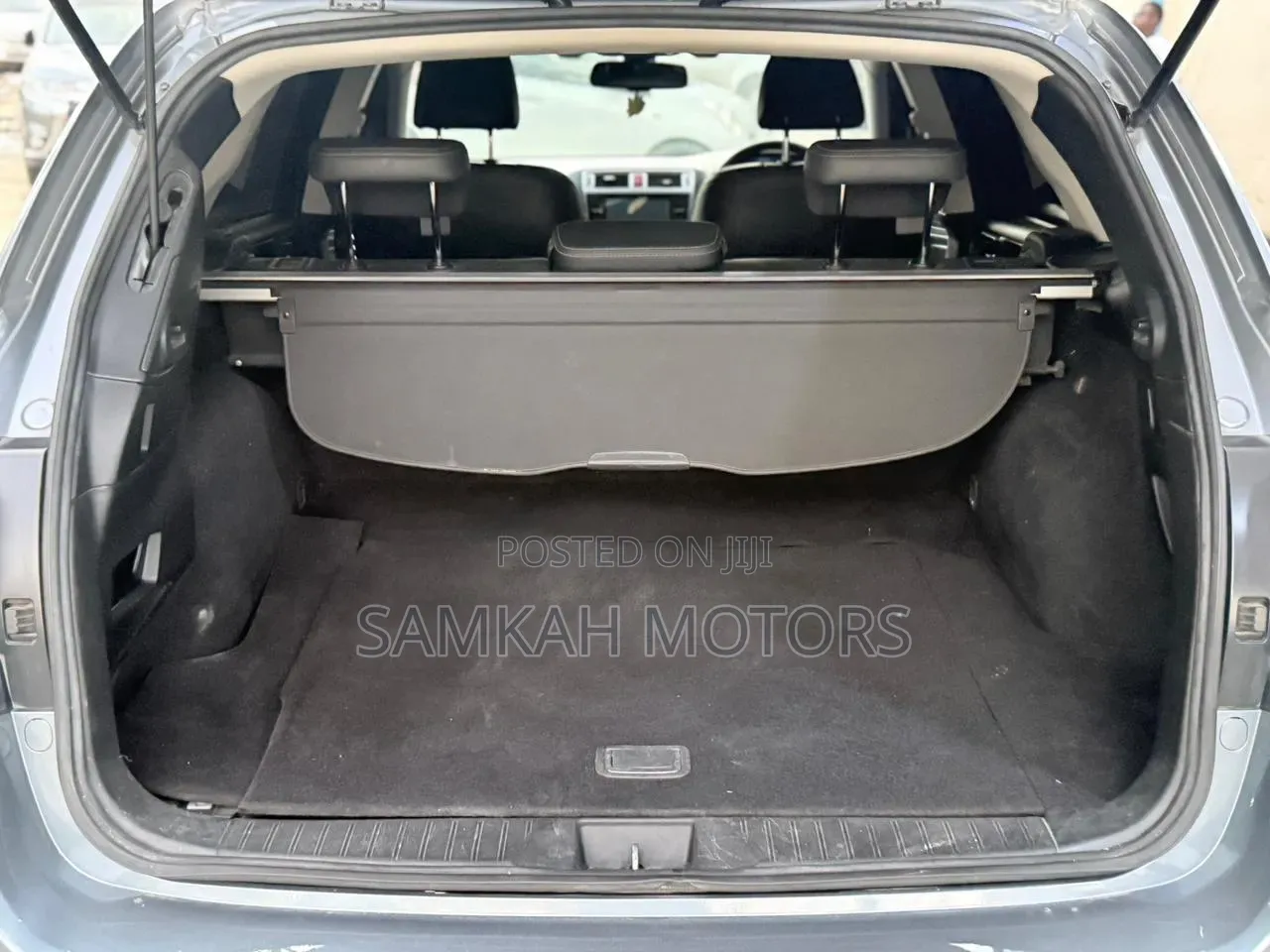 Subaru Outback 2017 Gray