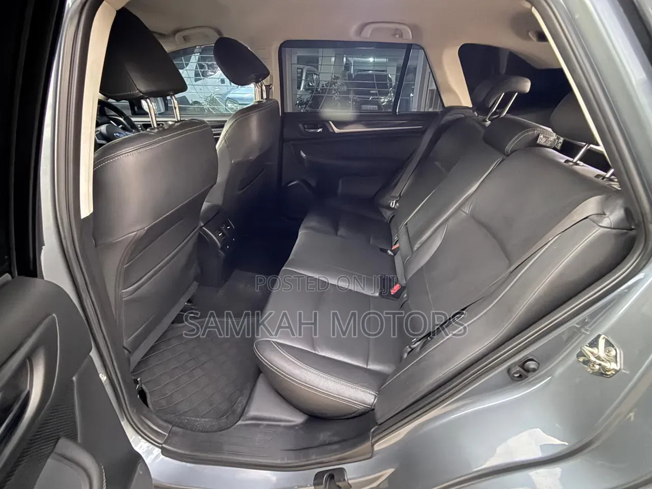 Subaru Outback 2017 Gray