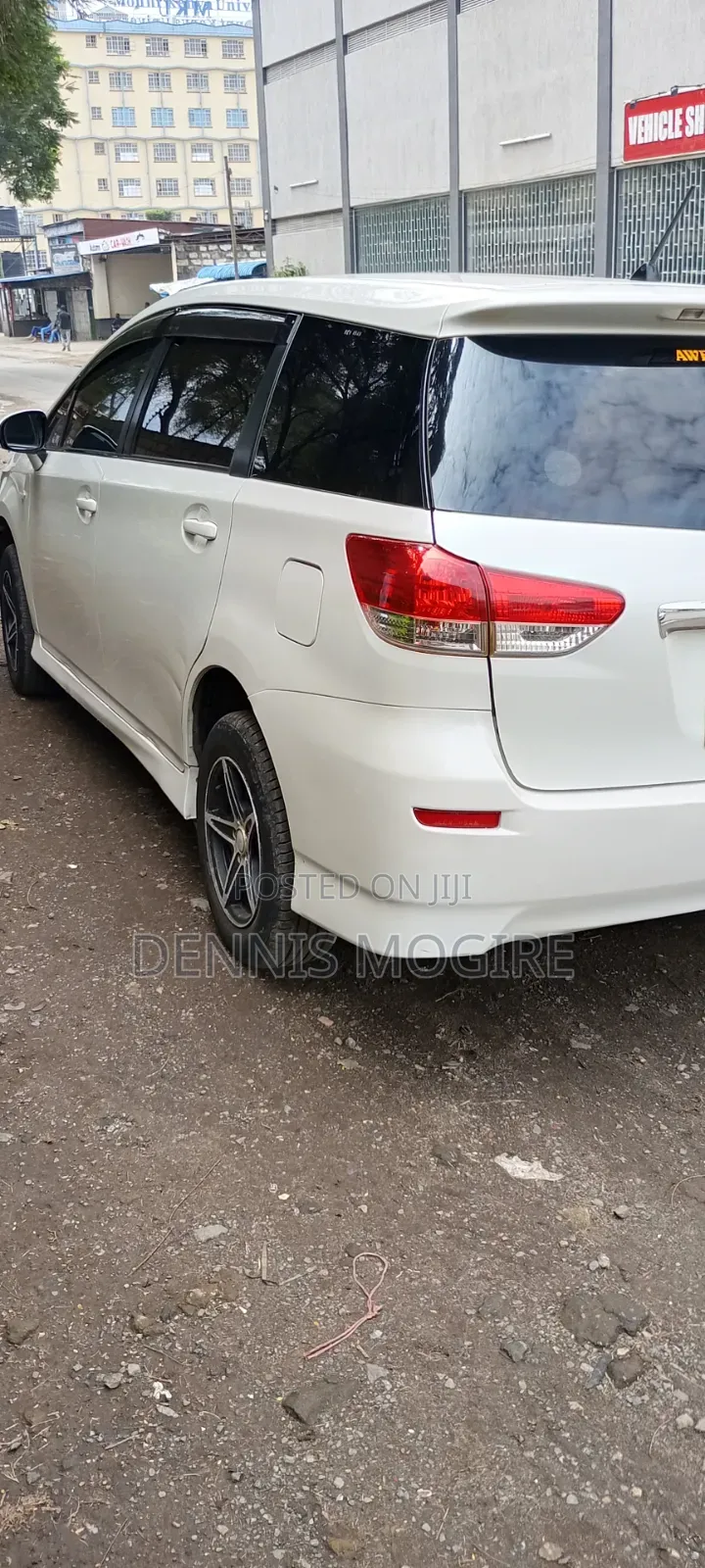 Toyota Wish 2013 White