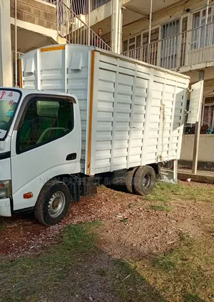 Toyota Dyna Diesel Double Tyre