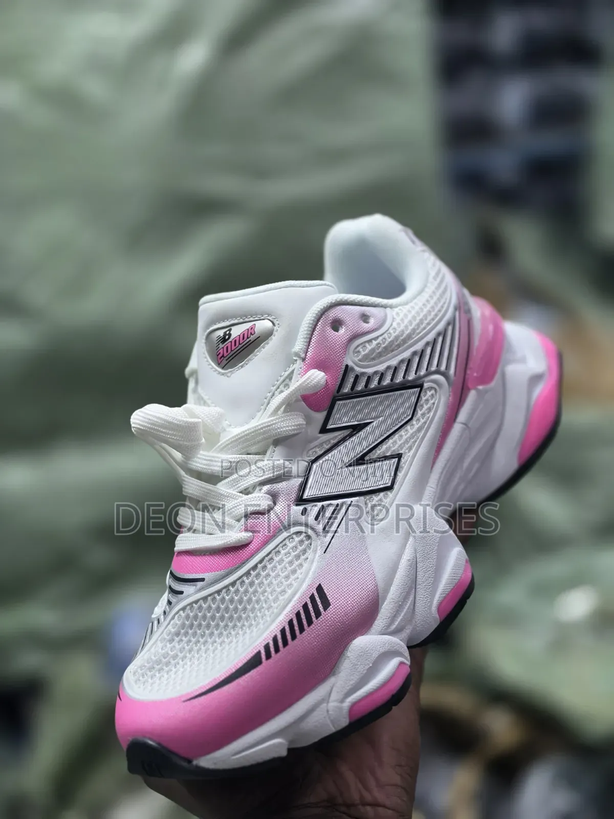 Newbalance 2000r