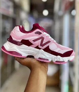 New Balance 9060 Fuchsia Pink