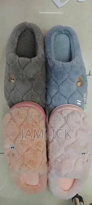 Warm Indoors Footwear - Cd