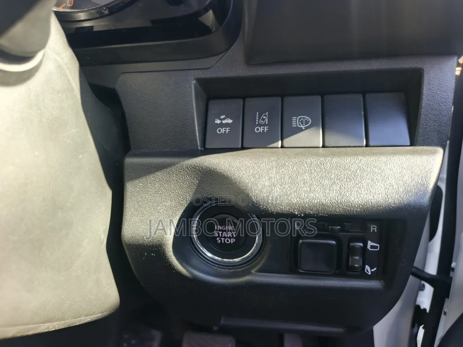 Suzuki Jimny 2021 White