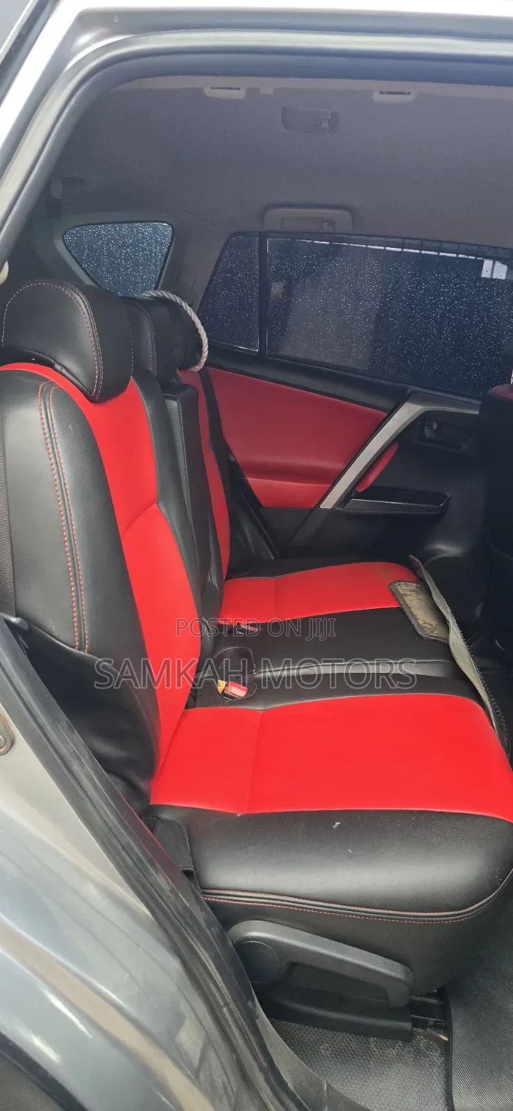 Toyota RAV4 2016 Gray