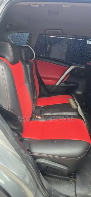 Toyota RAV4 2016 Gray