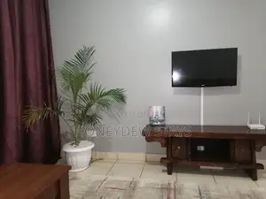 Executive 2br Furnished Apartment (Airbnb) at Greatwall Gardens