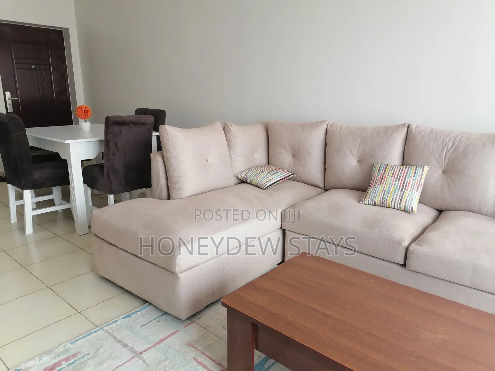 Executive 2br Furnished Apartment (Airbnb) at Greatwall Gardens