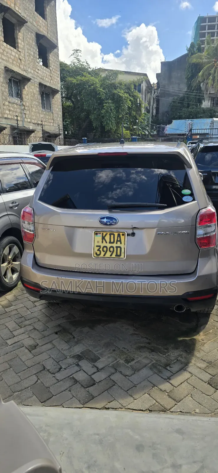 Subaru Forester 2015 Gold