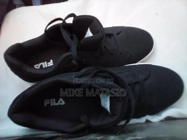 Black Fila Shoes - thumbnail 2