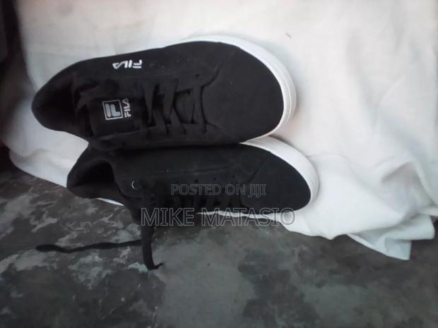 Black Fila Shoes - thumbnail 6