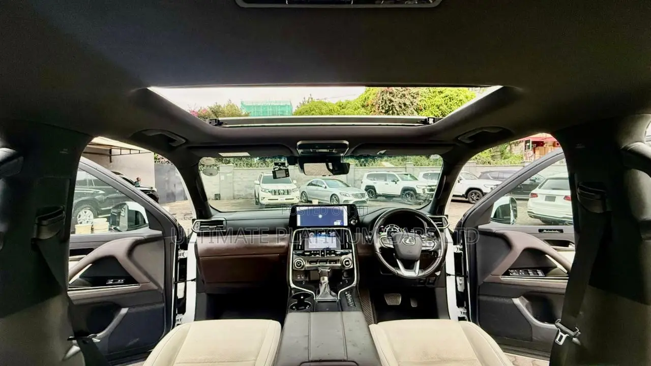 Lexus LX 600 2022 Pearl